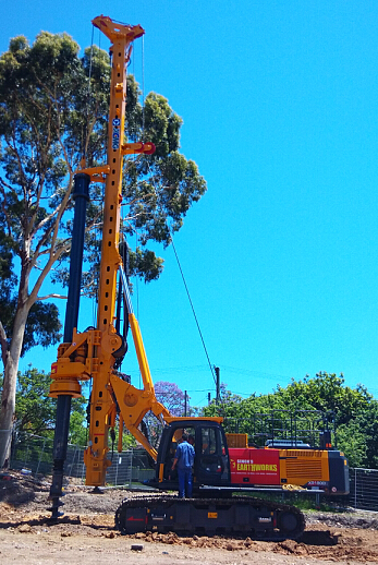 XCMG Rotary Drilling Rig First Show in Australia Won High Praise 