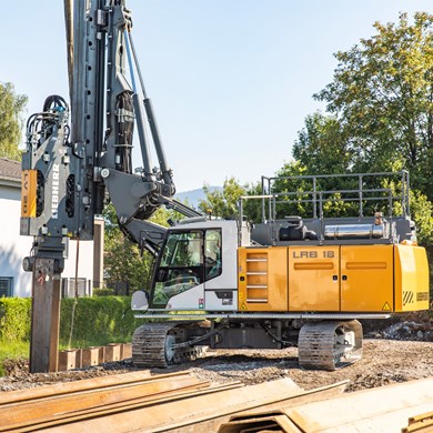 Liebherr LRB 18 Piling and drilling rigs