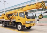 SHENGYUAN Senyuan 8 tons truck crane