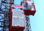 DAHAN SC200/200 spiral bevel gear 3-drive variable frequency elevator Construction Elevator