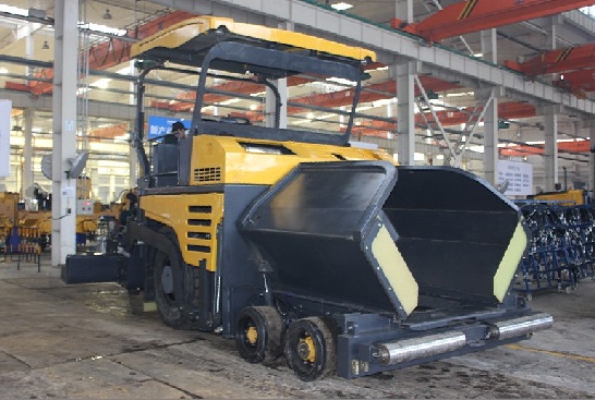 Shantui's SRP60T Road Paver Now In Production