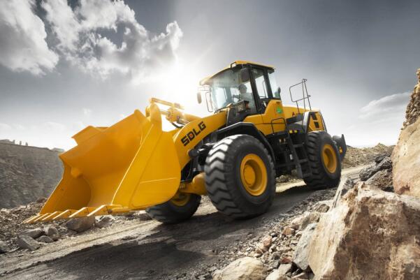 SDLG launches F-series wheel loaders in Middle East