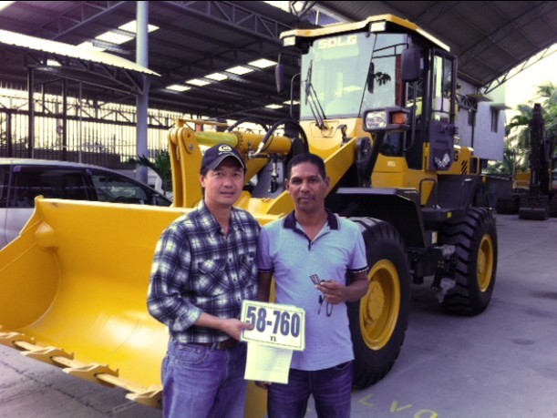 SDLG sells first wheel loader in Timor-Leste following new dealer signing