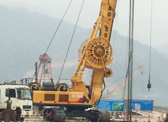 XCMG’s double ringing slotter made its debut in Zhaoqing