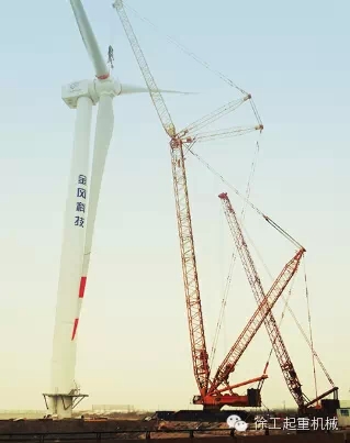 XCMG XGC16000 Crawler Crane Hoists Wind Turbine 