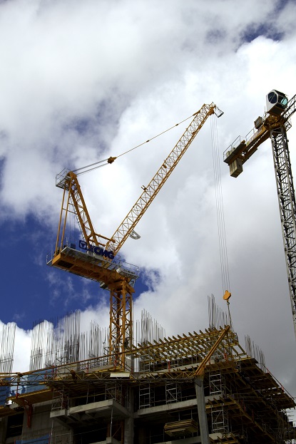 XCMG Tower Crane Helps Build “Optimus Prime” of Columbia
