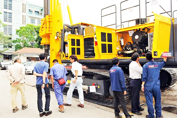 XR280D Rotary Drills of Singapore Held a Road Show