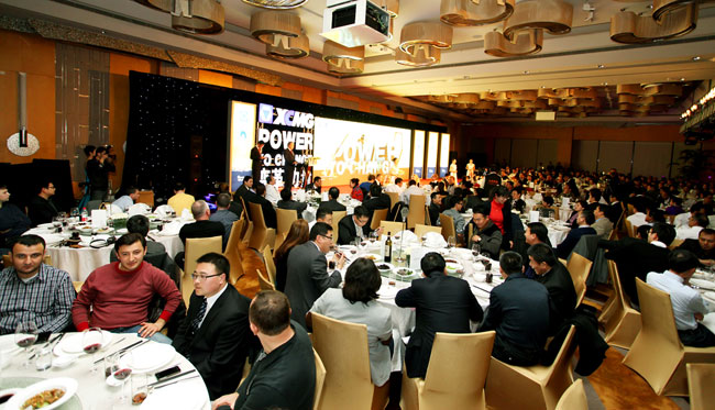 Great Change, Great Strength – Annual Meeting of XCMG’s Overseas Distributors 2012 Held Ceremoniously