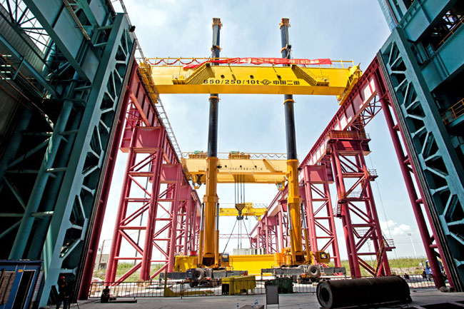 Large-tonnage Cranes Excel Against Market Trend: XCMG Leads for 10th Year