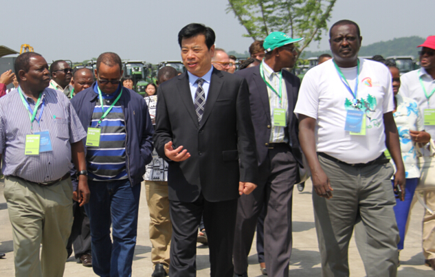 WFP Delegation Pays a Visit to Zoomlion