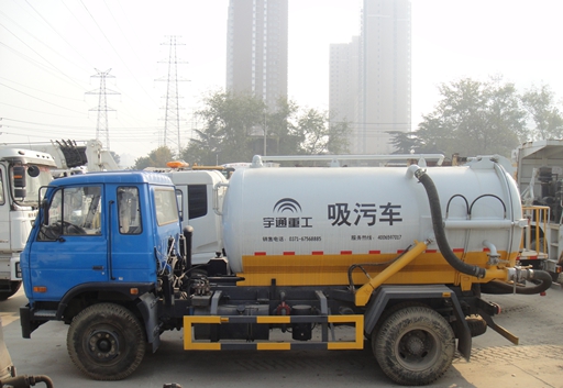ZHENGZHOU YUTONG YTZ5103GXW20E Sewage Suction Truck