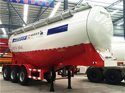 TONGYA AUTO bulk cement tanker semi trailer  Полуприцеп