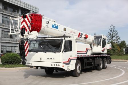 JINGCHENG HEAVY INDUSTRY QY25H Truck Crane Mobile Crane