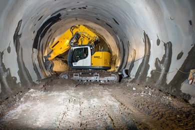 Liebherr R 950 Tunnel Litronic Crawler excavators