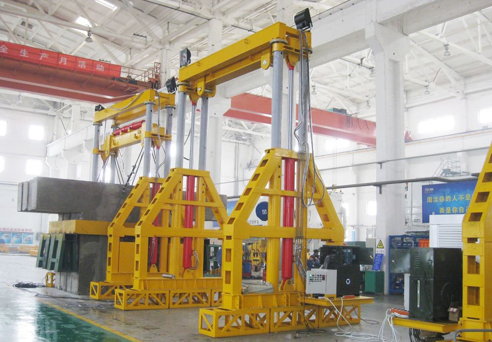 XCMG TT180 inverted gantry crane Girder Lift