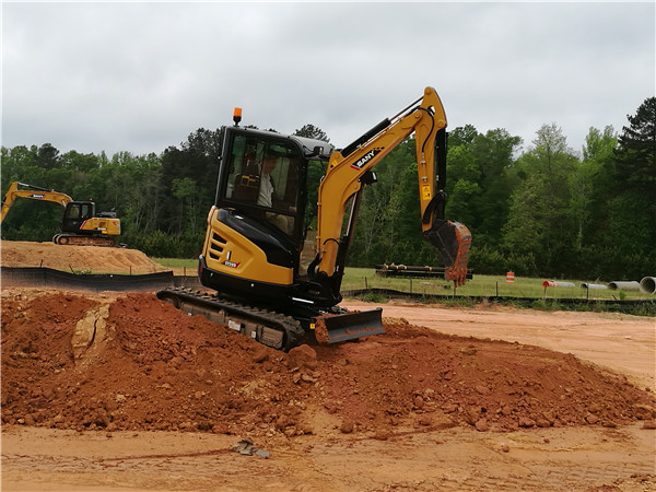 SANY's Brand-new Excavator Wins Thumbs-up from Overseas Clients 