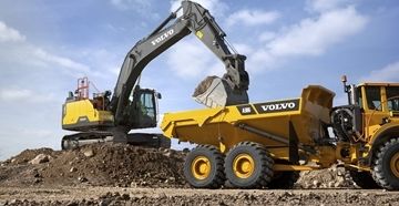 Volvo EC300E Hybrid reduces fuel consumption by up to 15%