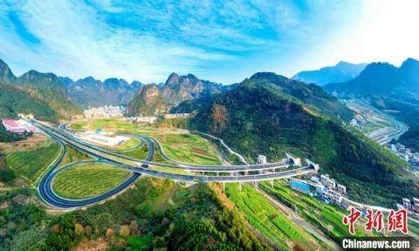 Guangxi leye to baise highway opened to traffic to end the history of traffic corner