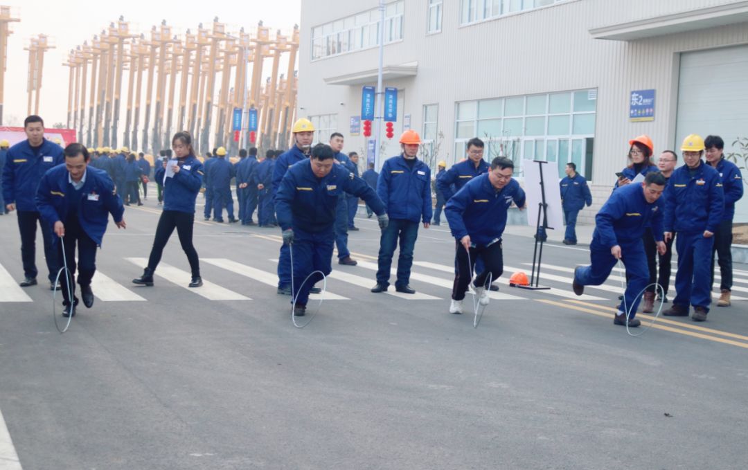 Welcome the New Year activities variety, xugong fire workers are very happy ~