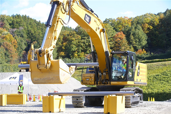 Focus on talent value to create customer value -- caterpillar leads the transformation of construction machinery industry