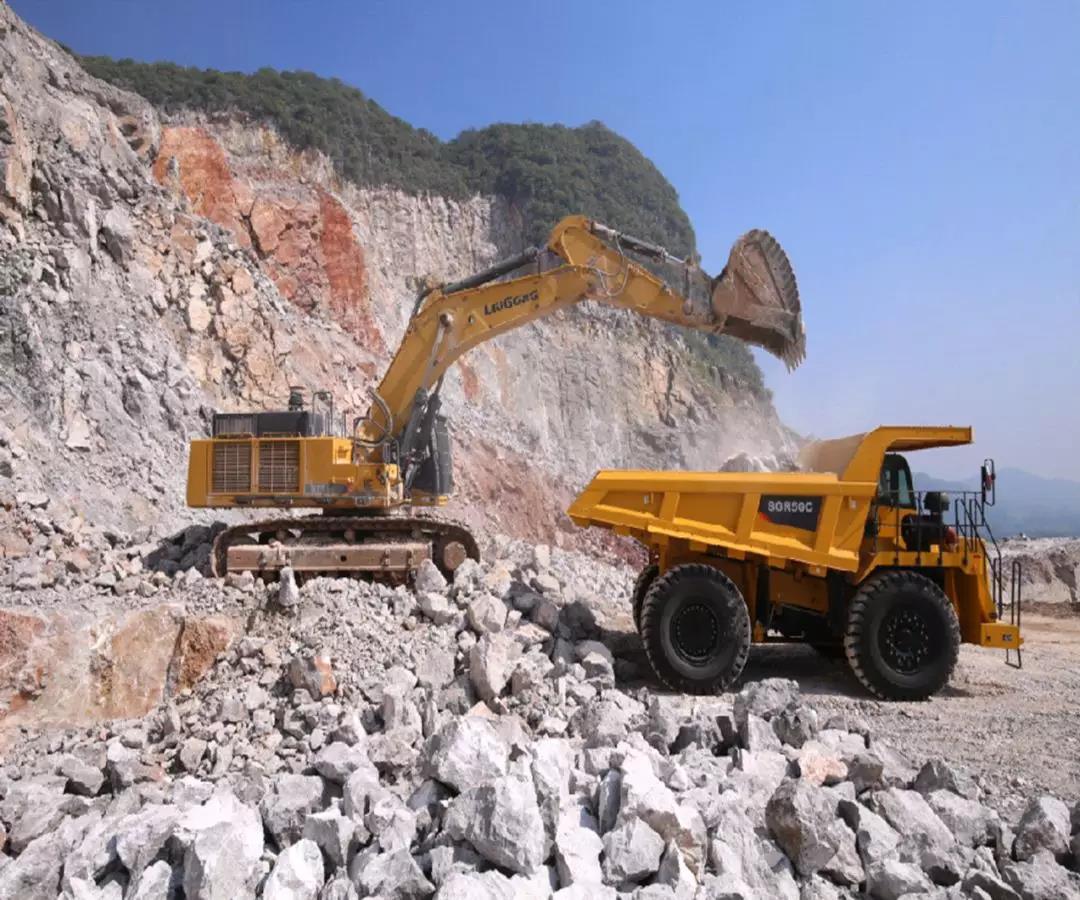 Liugong set up a professional team to provide comprehensive solutions for quarry customers