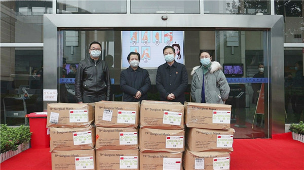 Zoomlion donated more than 50,000 surgical masks to help prevent and control the epidemic in changsha high-tech zone