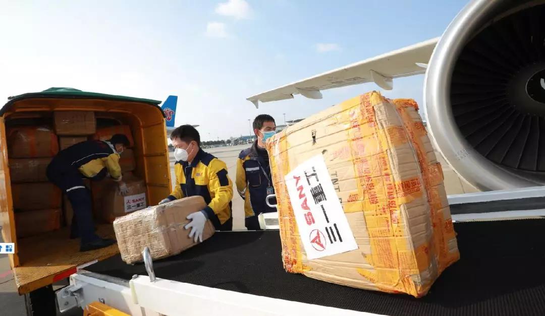 As of today, sany has shipped back 1.8 million masks and 110,000 sets of protective clothing