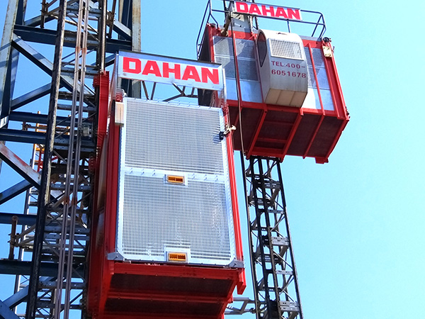 DAHAN SC200/200 spiral bevel gear 2-drive variable frequency elevator Construction Elevator