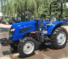 Luoyang Lutong LT504 Tractor Véhicules Industriels