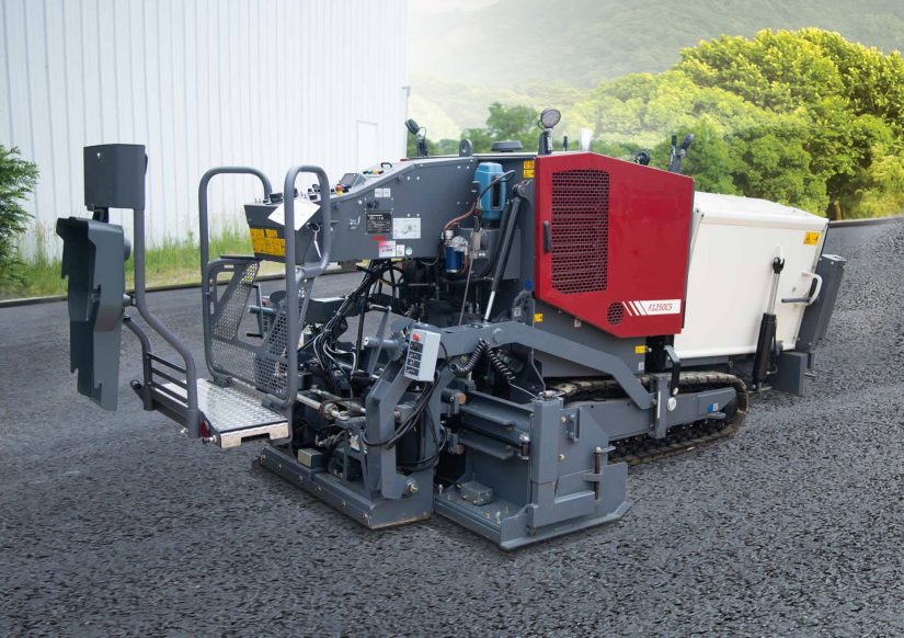 Dynapac F1250CS asphalt paver