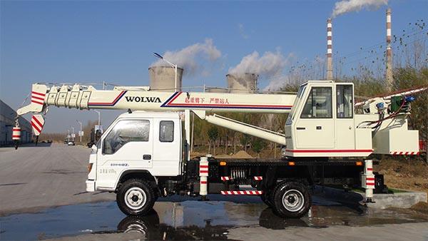 WOLWA GNQY-C8 Camion-grue