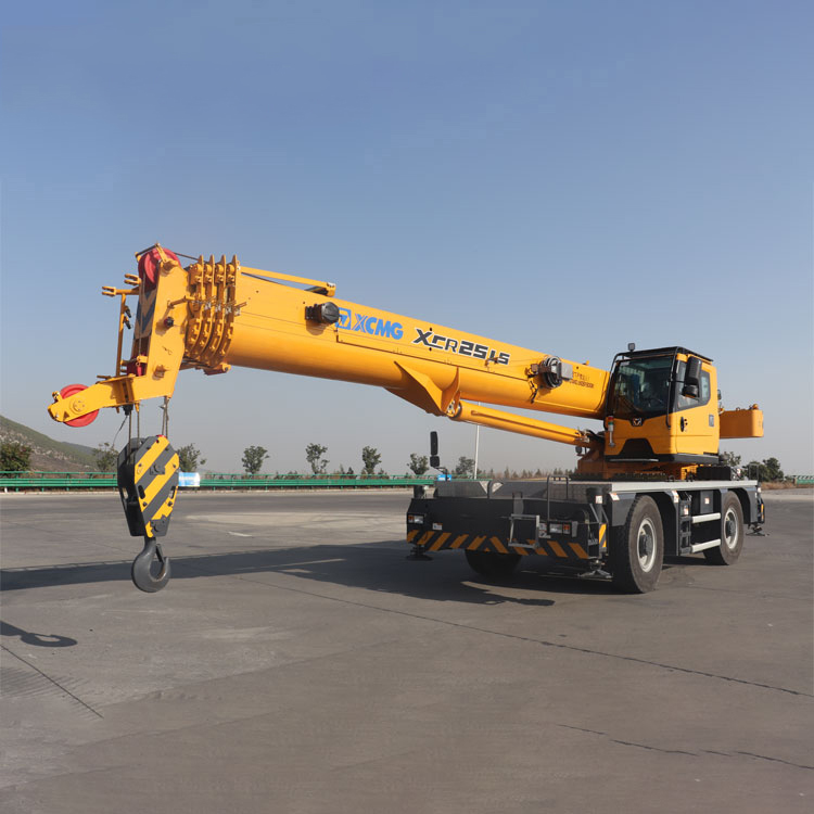 Xcmg 2022 Xcr25l5 25 Ton Hydraulic Rough Terrain Crane For Sale