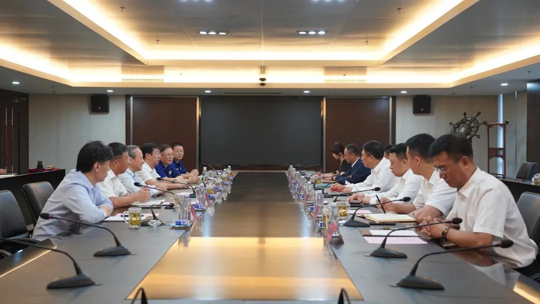 Hand in hand to promote transformation and development | Hu Tao, Secretary of Fuxin Municipal Committee of Liaoning Province, led a team to investigate Xugong