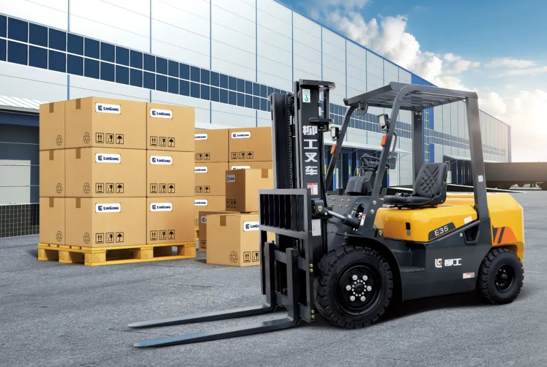 Powerful Power | Liugong E Series 3-3.8 T Internal Combustion Forklift is newly launched