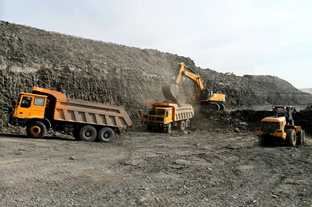 [Liugong Overseas Travel] Powerful Equipment Galloping in Karaganda Mining Area