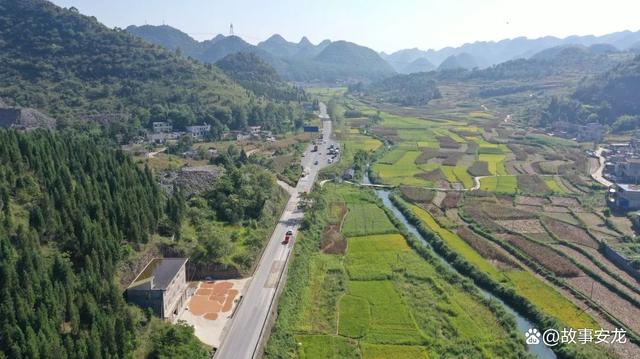 Anlong: Strengthen Road Maintenance to Escort People's Travel