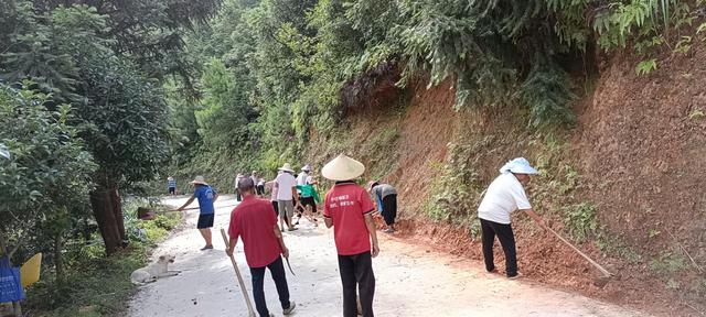 Kaihuai Street actively carries out rural highway maintenance work