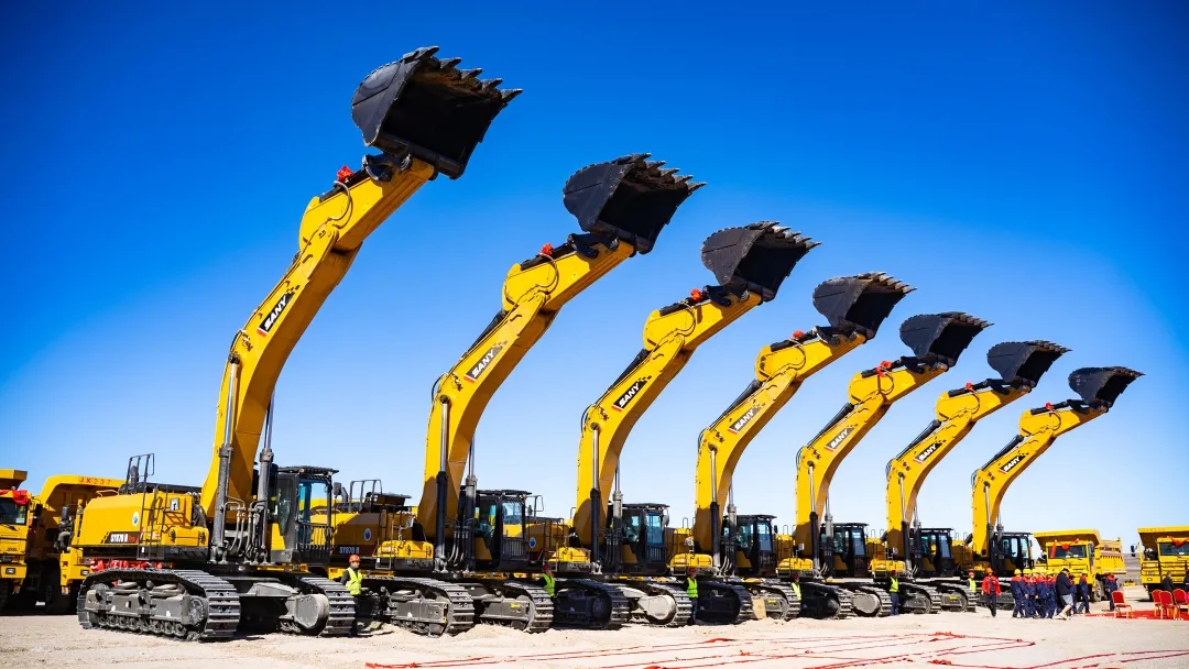 China's output of excavators and cranes ranks first in the world