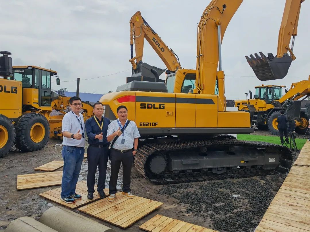 Shandong Lingong Indonesia Mining VIP Customer Festival was successfully held, and the comprehensive solution of mining equipment achieved another success.