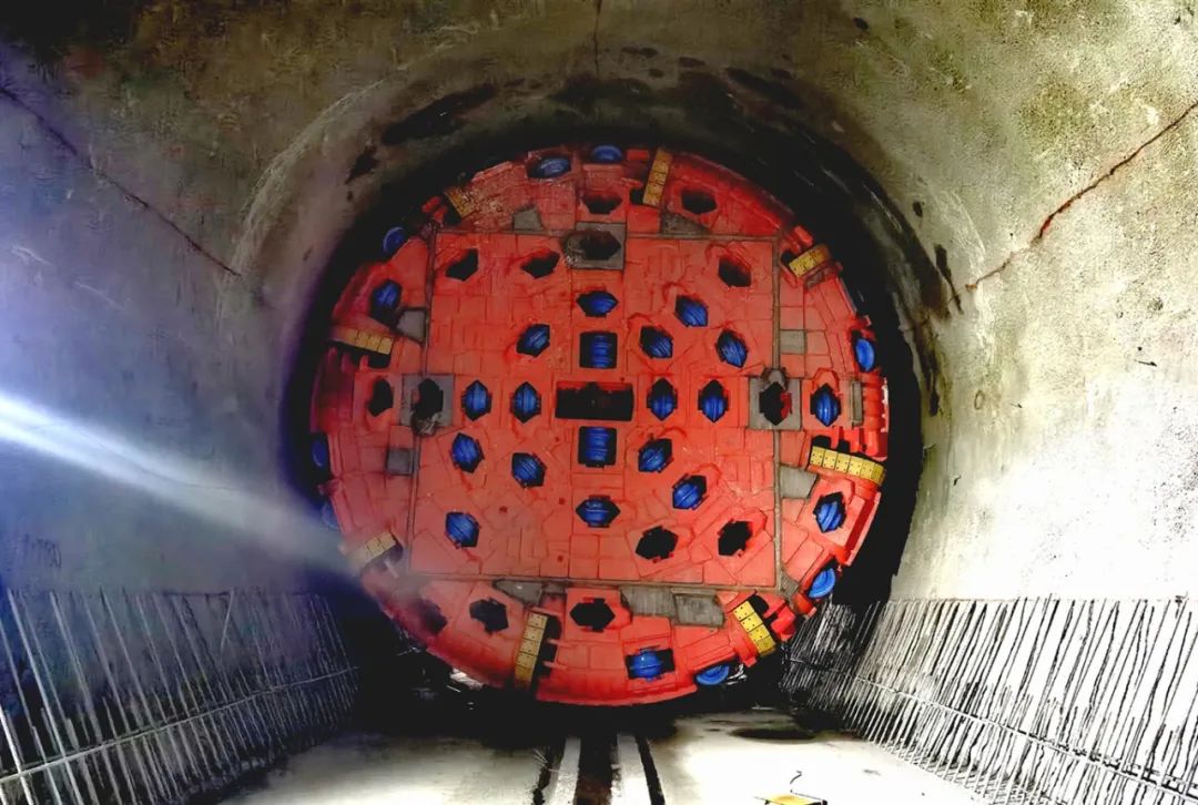 China Railway Construction Heavy Industry Co., Ltd. "Jiajinshan" Open TBM Creates a New Record of Daily Footage of Highway TBM Excavation in China