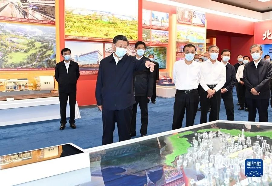 Railway Construction Heavy Industry "Jinghua" Shield Machine and other major powers appeared in the theme achievement exhibition of "Striving for a New Era" and were inspected by the leaders of the Party and the state.