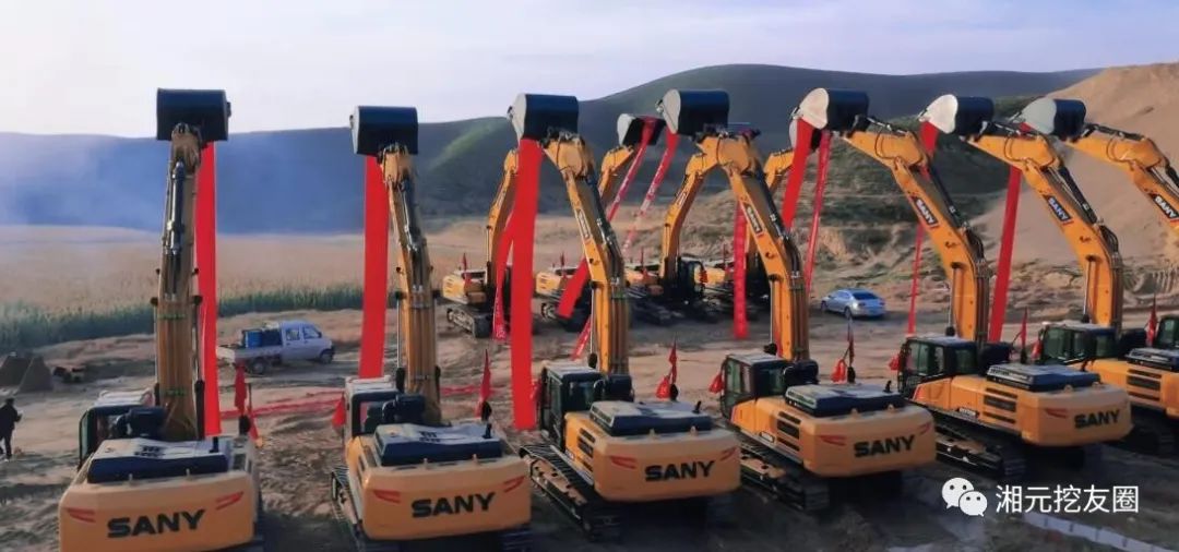 Sany Heavy Industry: Shocking Scene | Highlighting the Strength of "Digging" 11 SY375 Batch Mine Delivery Machines!!!