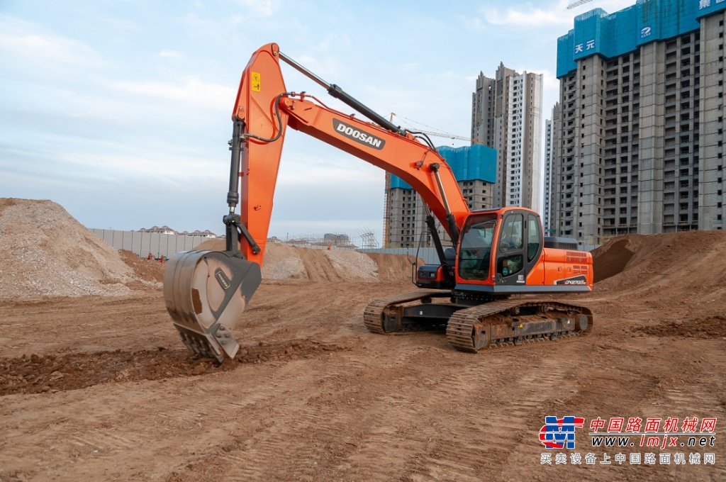 Doosan: Dig the Secret Files | Where is the "Shovel"