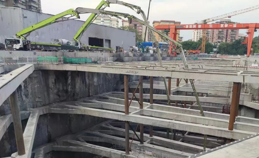 The boom is stable, and the material is fast! Zoomlion Pump Truck Helps New Breakthrough in Guangzhou's First Loop Metro Construction