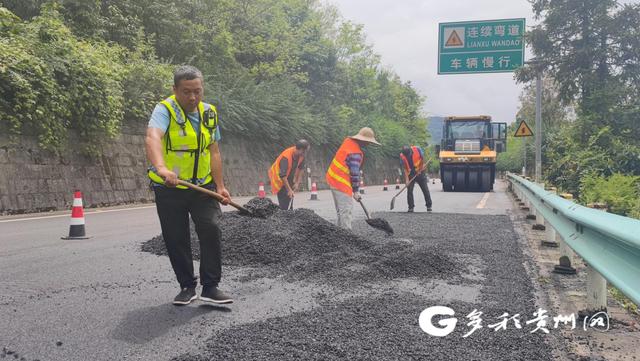 The road maintenance worker said he would continue to create a "good life".