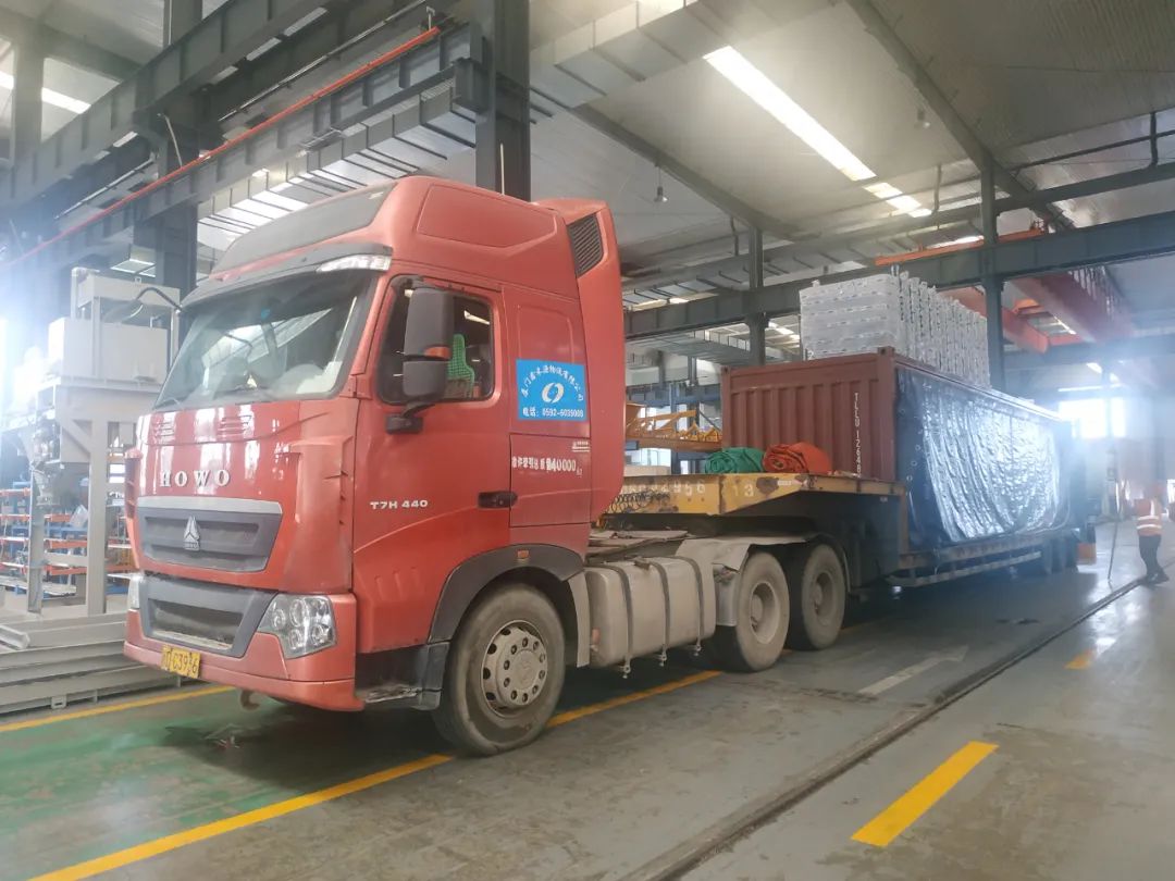 Project Delivery: Welcome to the 20th National Congress of the Communist Party of China, Quangong Co., Ltd. Ecological Block Forming Equipment Helps the Green Development of North China's Industrial Economy