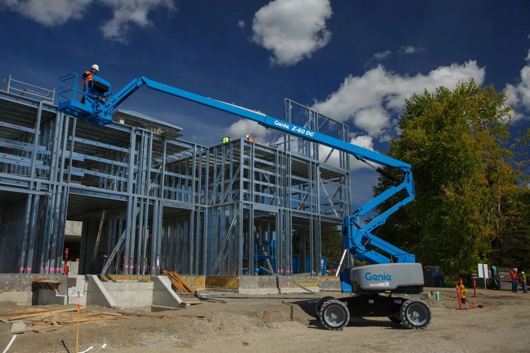 Blockbuster | Localized Manufacturing of Genie ® Z ™ -60/37DC