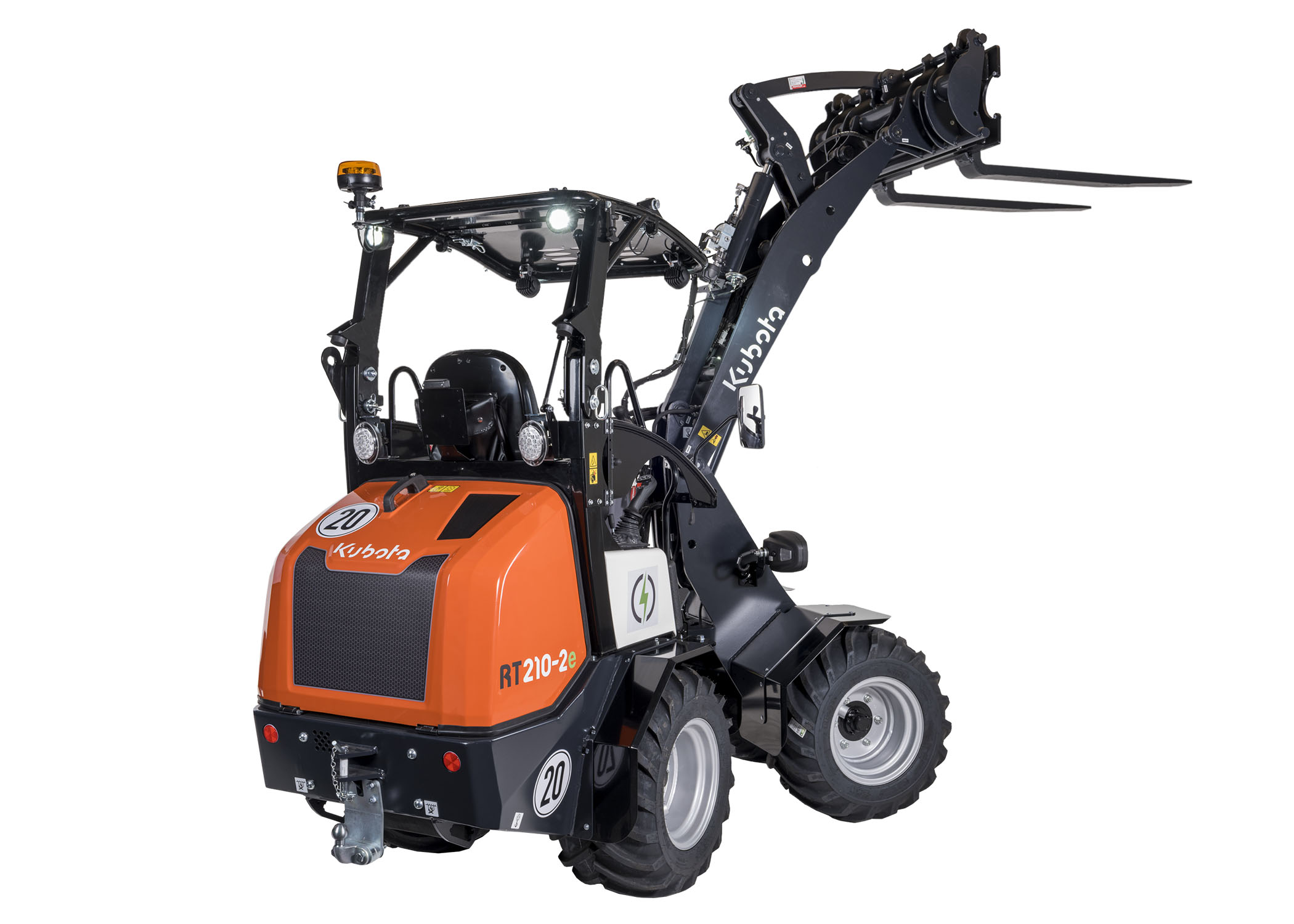 Kubota launches two new electric articulated wheel loaders at Bauma 2022