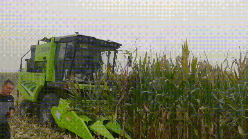 CCTV news is on camera! Zoomlion Intelligent Agricultural Machinery Plugs "Scientific and Technological Wings" into Traditional Agriculture
