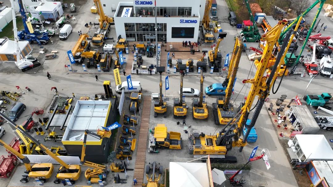 "Frontline Express" "Global Live Broadcast" Bauma 2022 XCMG Wonderful First Look!